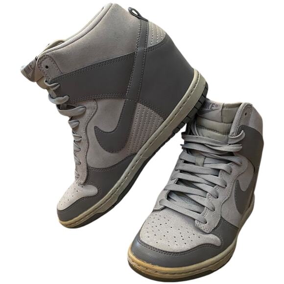Nike Dunk Sky High Hi Hidden Wedge Suede Sneaker Women's US 8 Gray 528899-005 - Picture 3 of 12